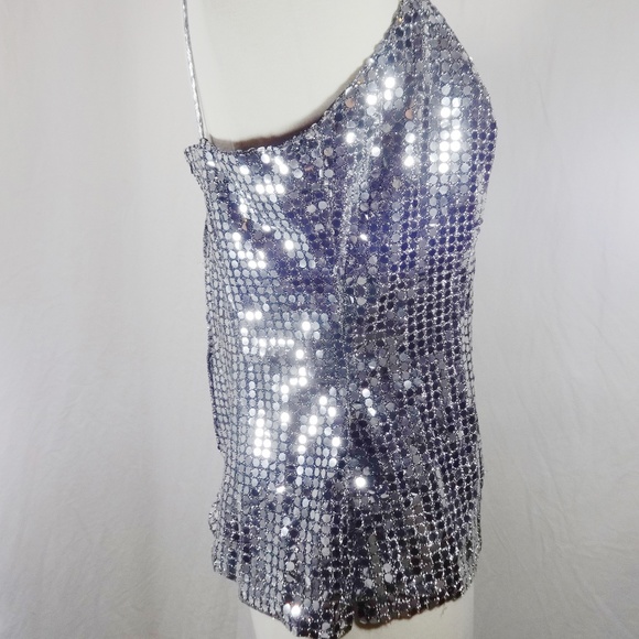 L.A. GLO Silver Metallic Strapped Top Size 9/10 - Picture 3 of 8
